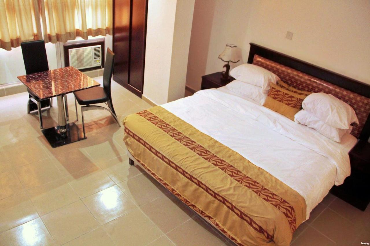 Beni Hotel Lagos Bagian luar foto
