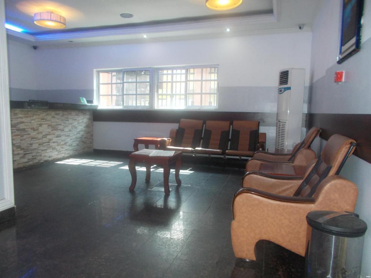 Beni Hotel Lagos Bagian luar foto
