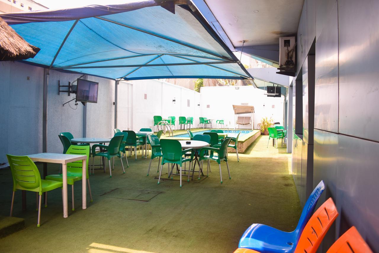 Beni Hotel Lagos Bagian luar foto