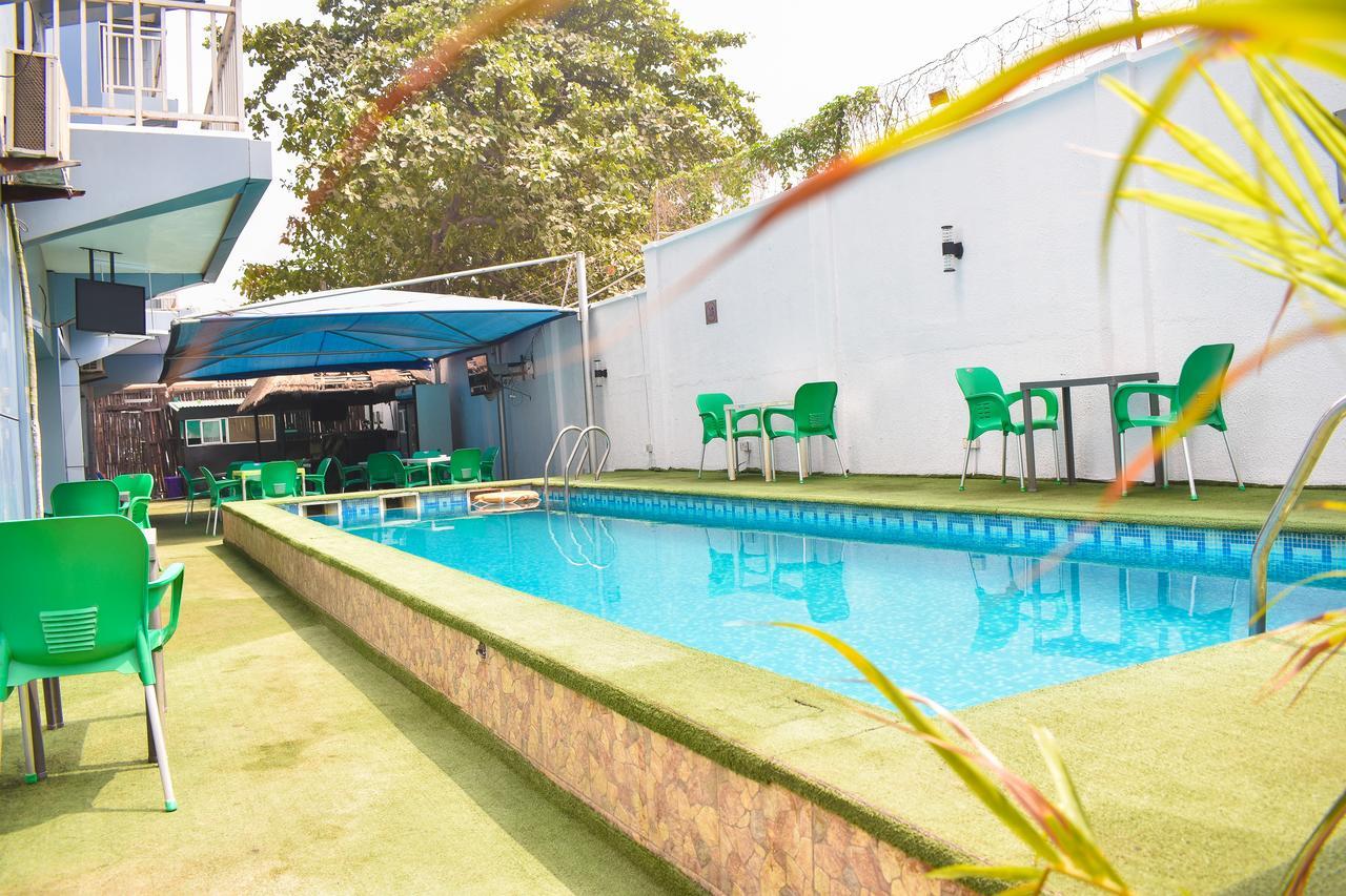 Beni Hotel Lagos Bagian luar foto