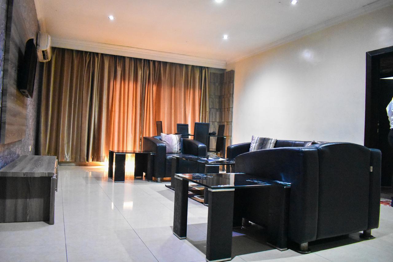 Beni Hotel Lagos Bagian luar foto